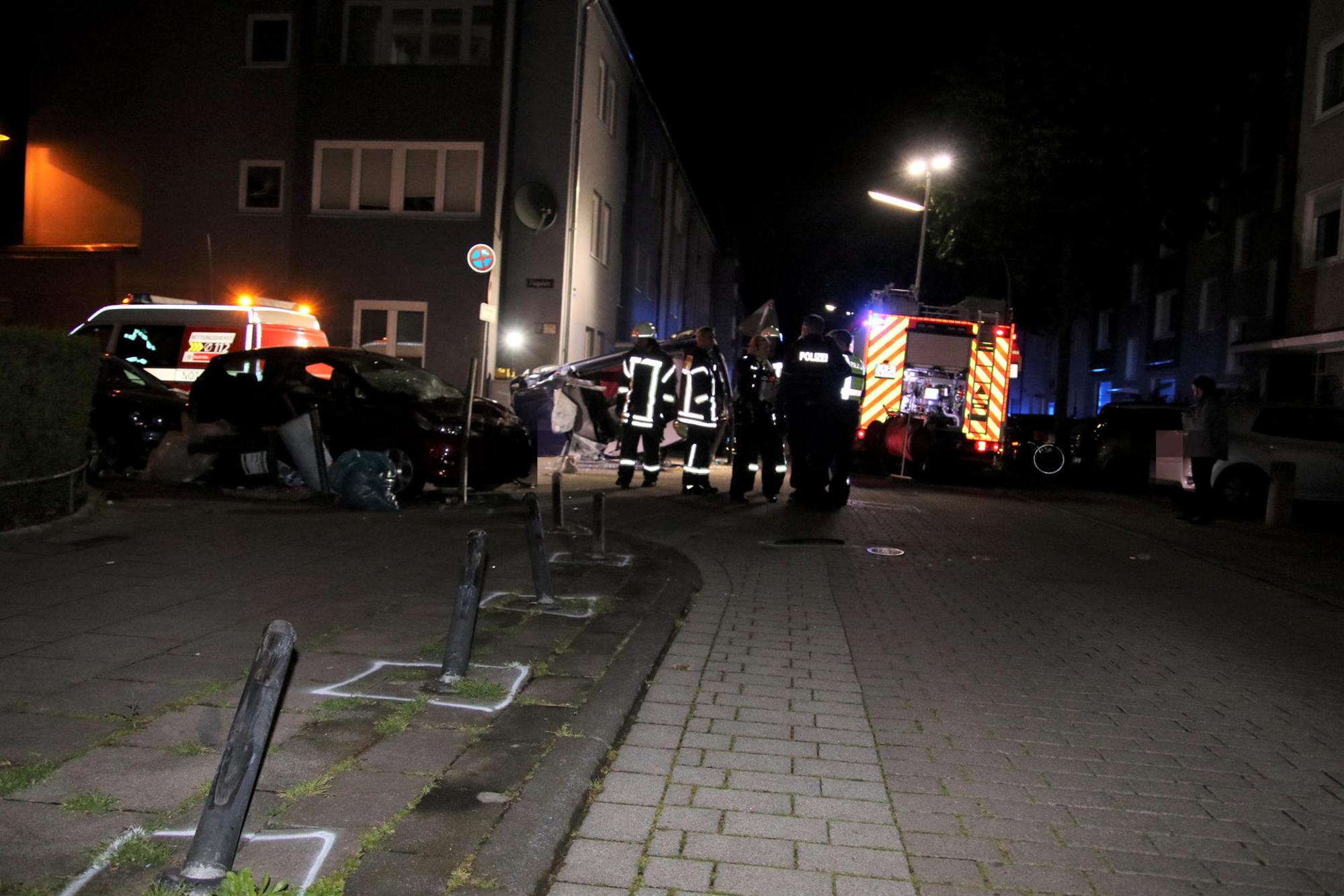 Unfall Mülheim 7519gepixelt