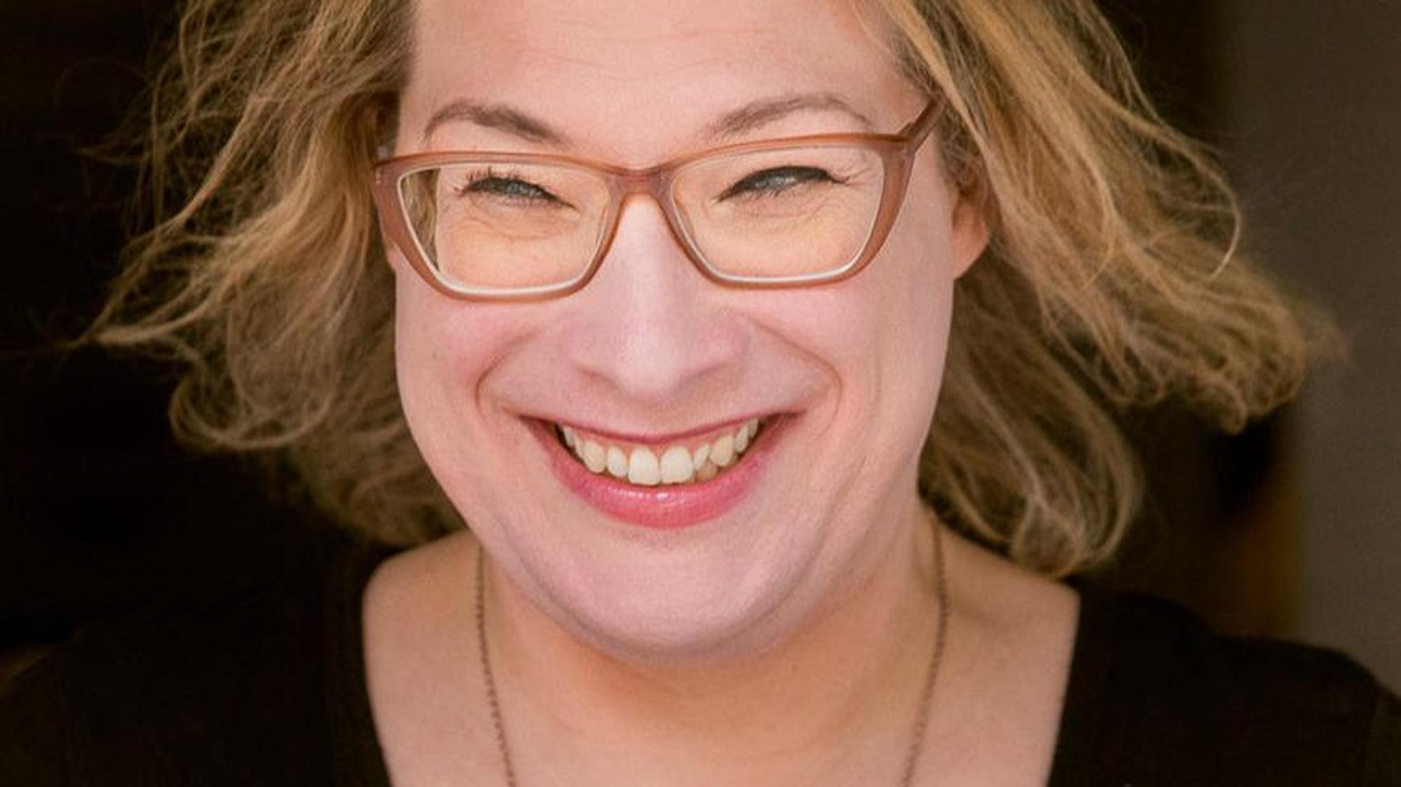 Porträtfoto von Susann Sitzler