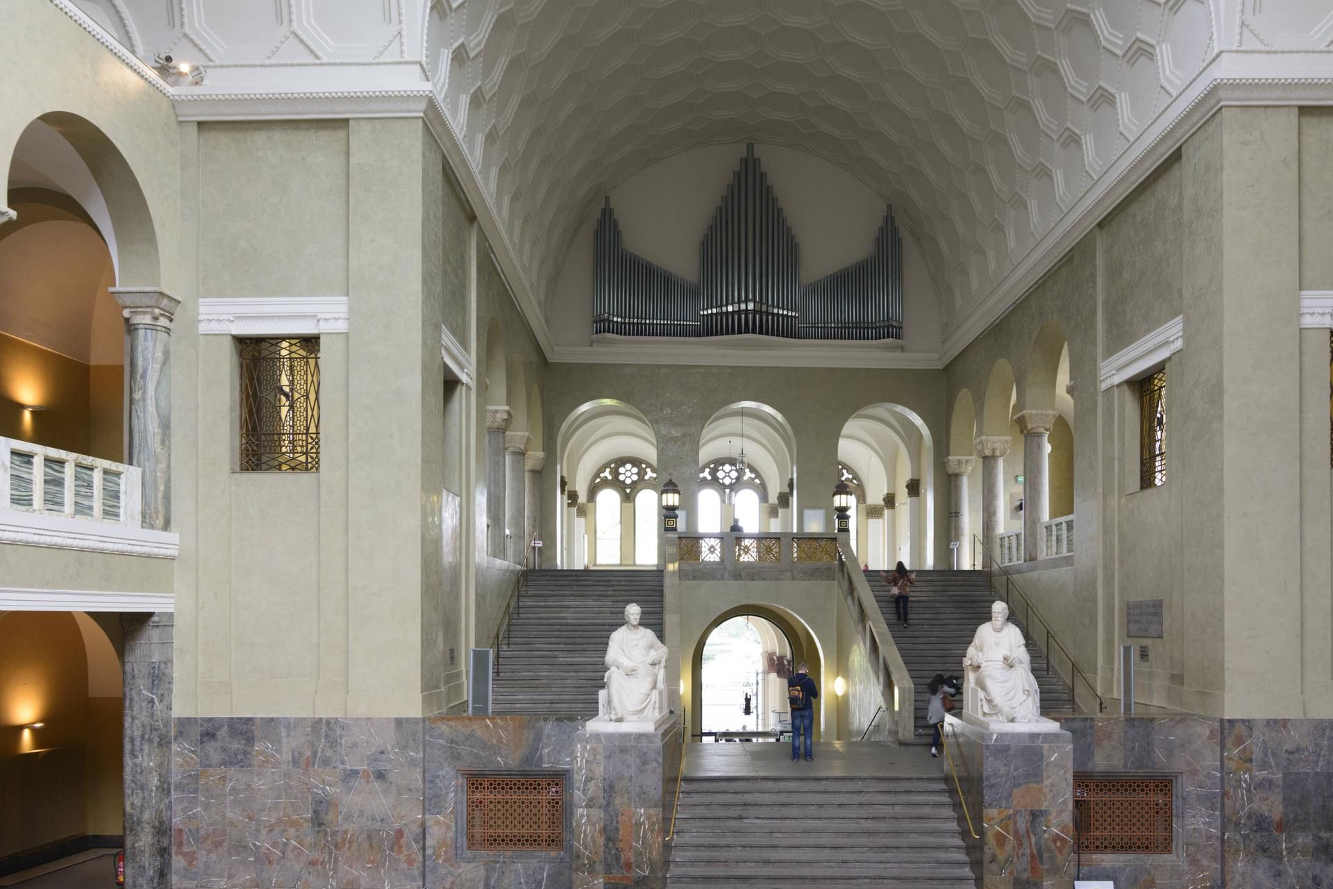 Uni München