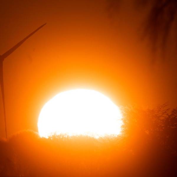 Windräder Sonne