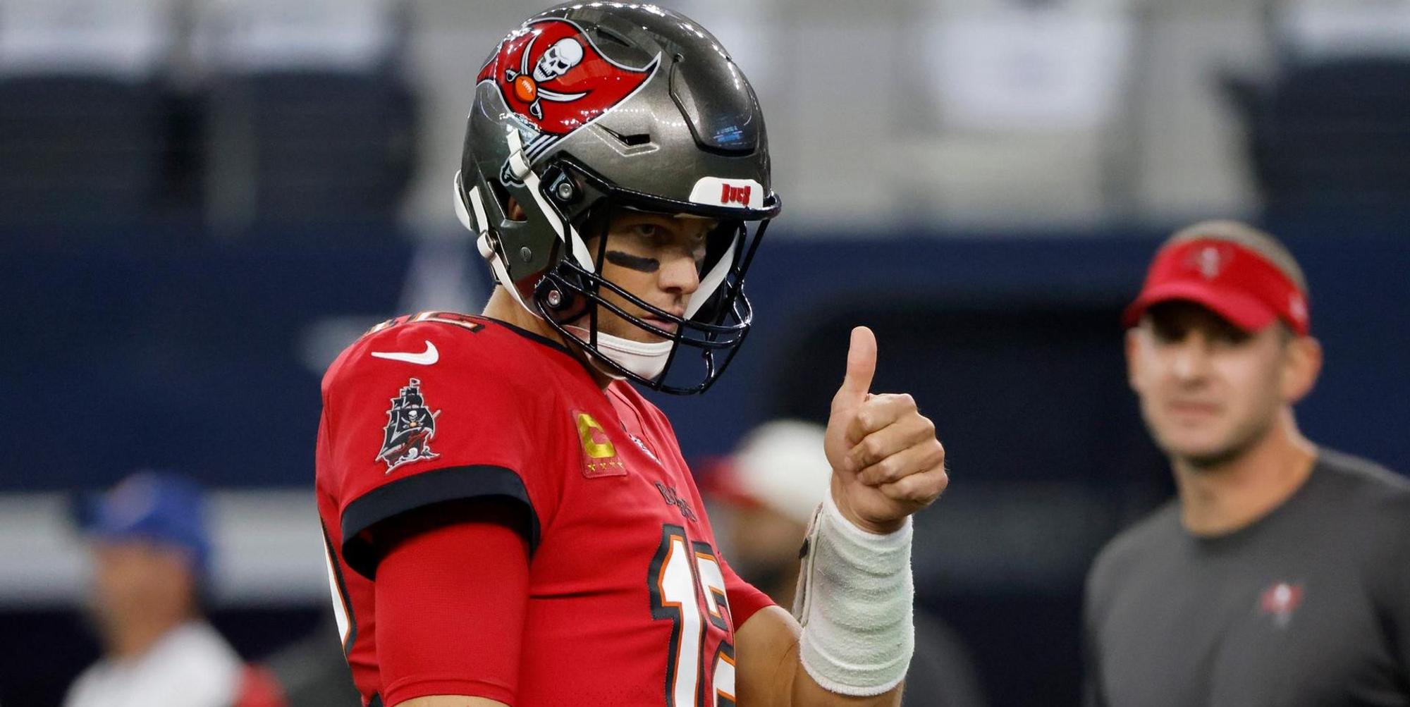 Tom Brady Daumen hoch