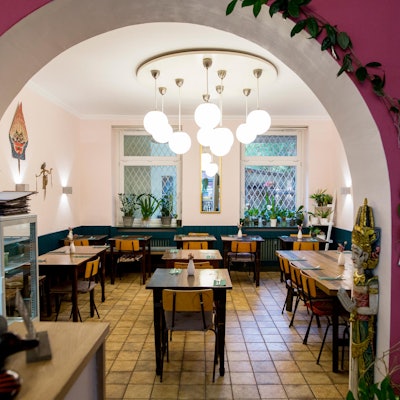 Mata Hari Innen Bogen