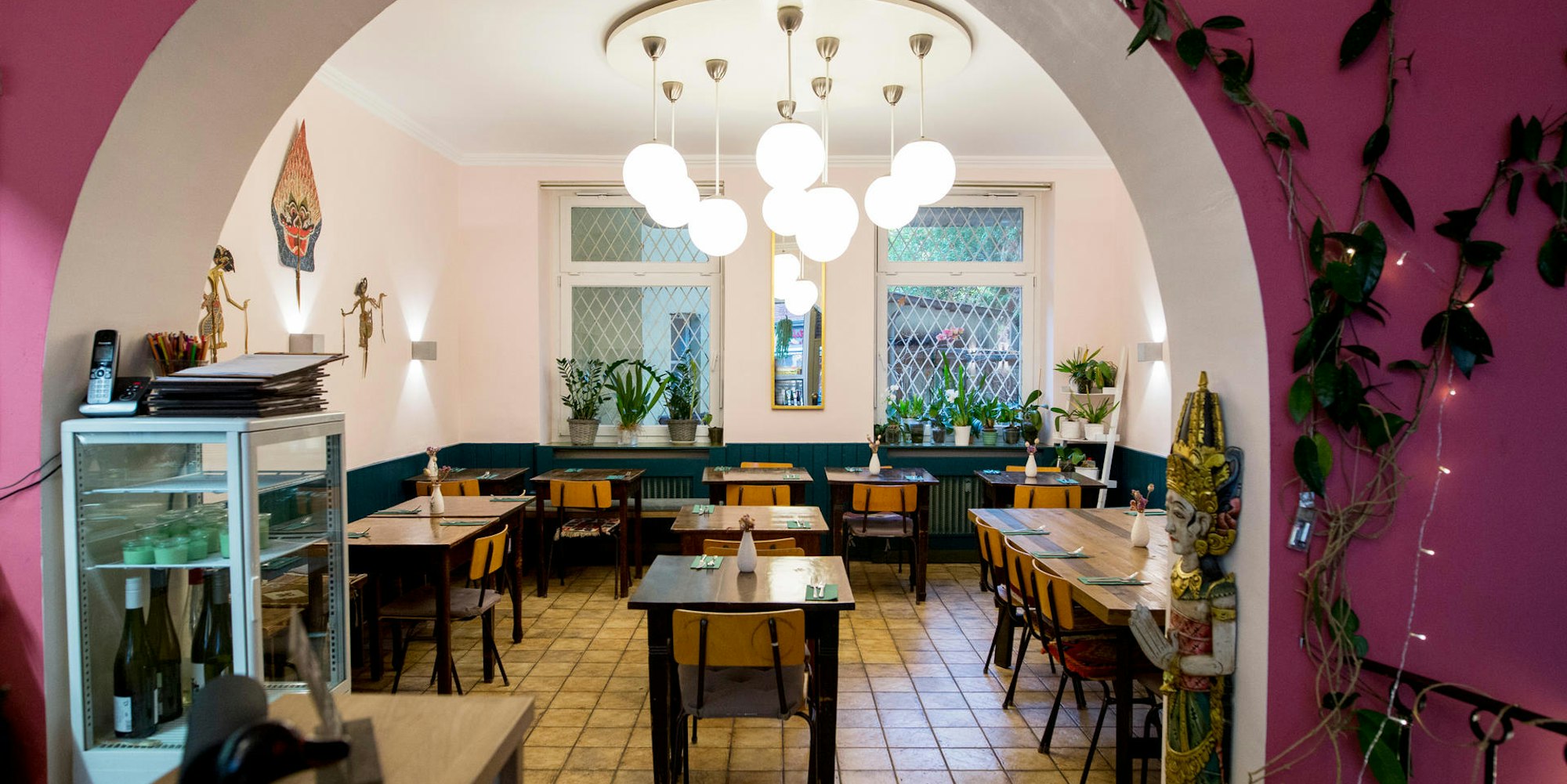 Mata Hari Innen Bogen