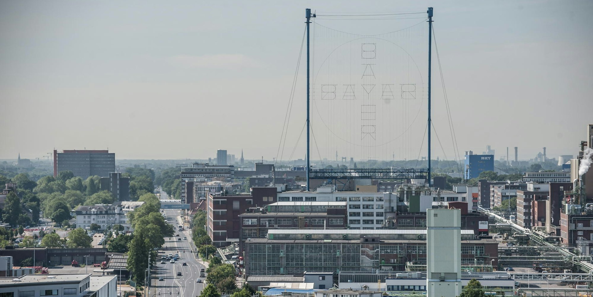 leverkusen_B8-bayerkreuz-luftbild-ALF_1753