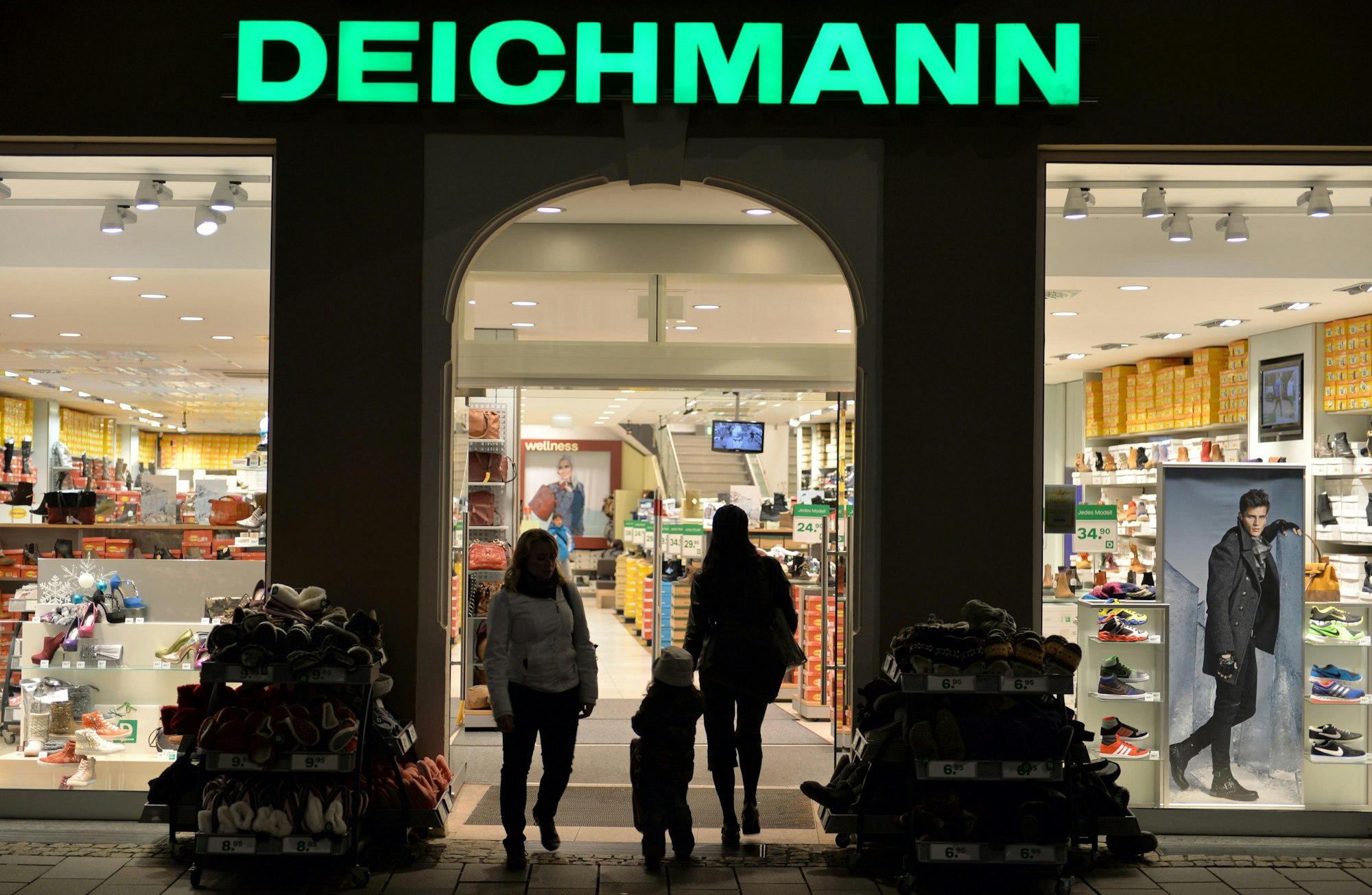 Schuhhaendler_Deichm_48295309