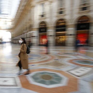 130768600 corona lombardei