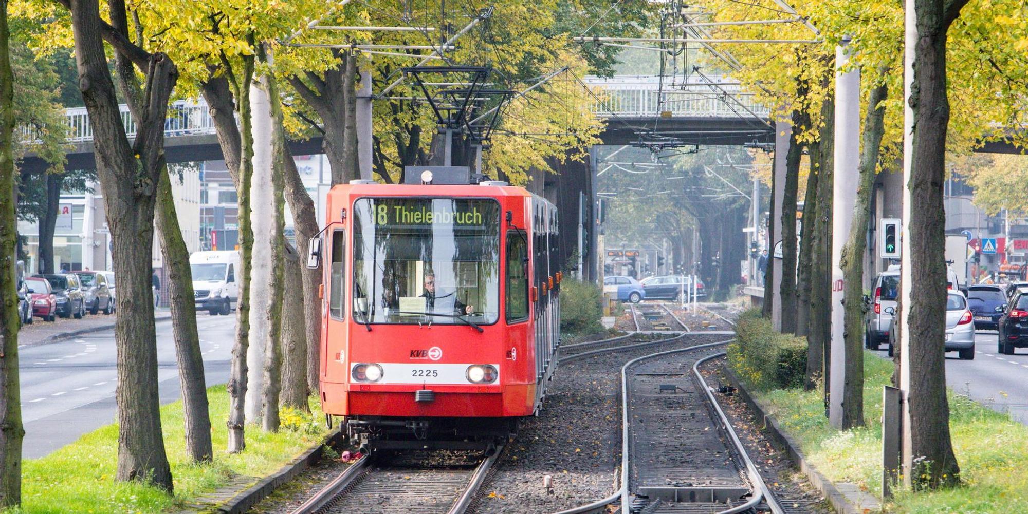 Straßenbahn Linie 18 in Richtung Theilenbruch Symbol Heinekamp