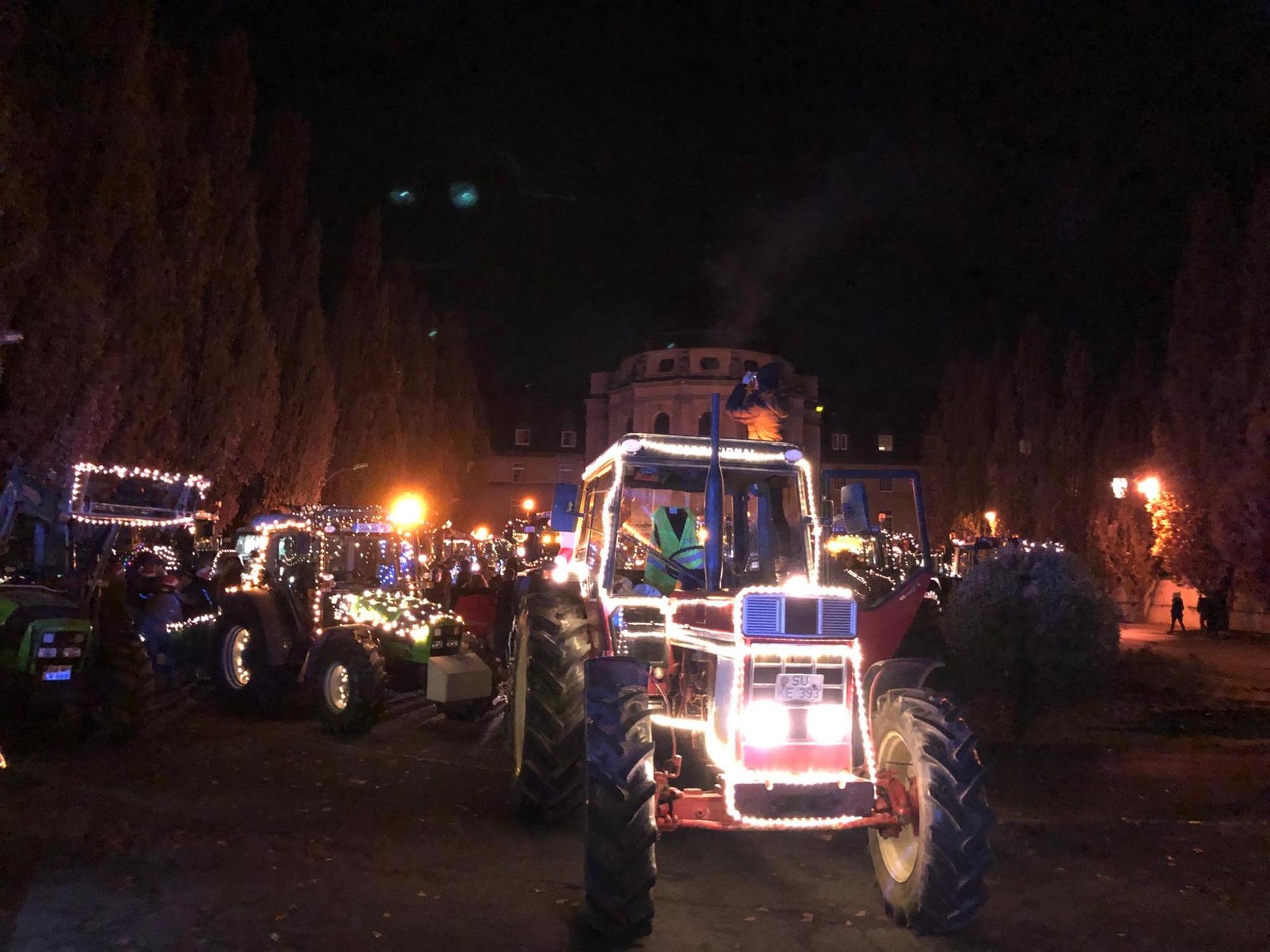Traktorenweihnacht2