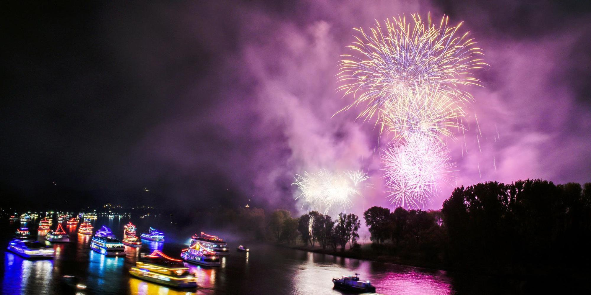 Rhein in Flammen