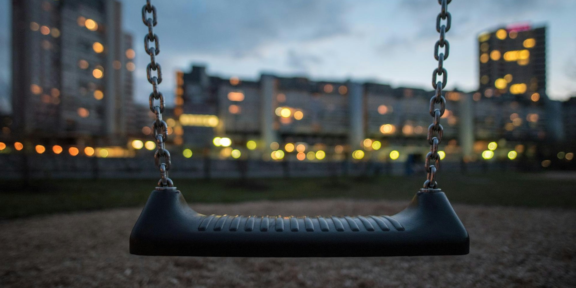 Leere_Schaukel_vermisste_Kinder