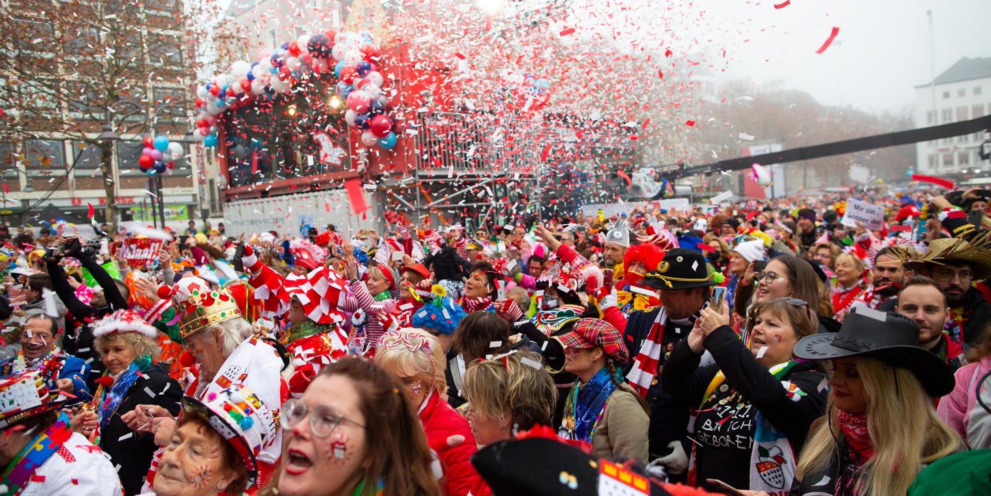 20211111_tb_Strassenkarneval_019