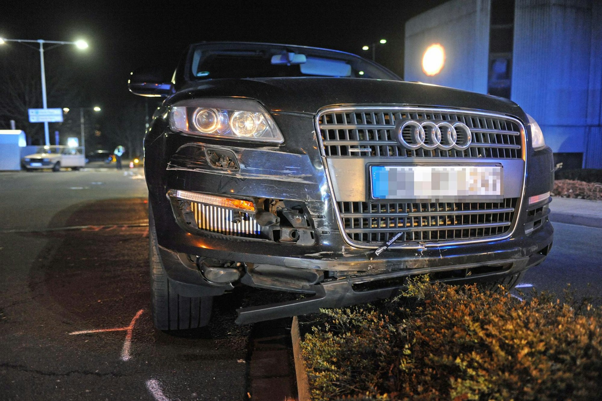 Unfallverursacher beissel Hürth-PArk