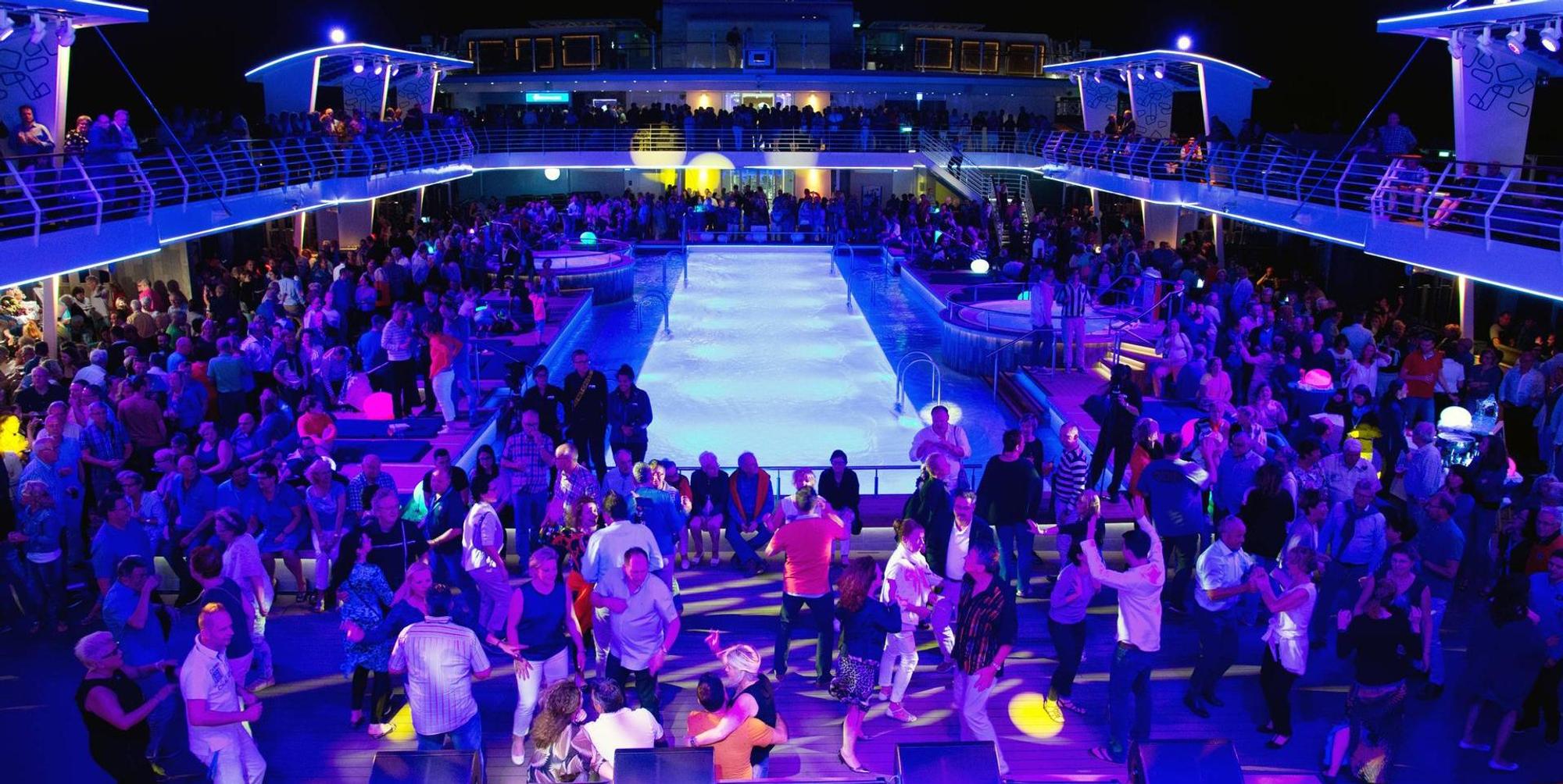Kreuzfahrtschiff_Party_Symbol