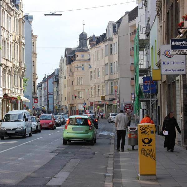 Mülheim Berliner Str pix