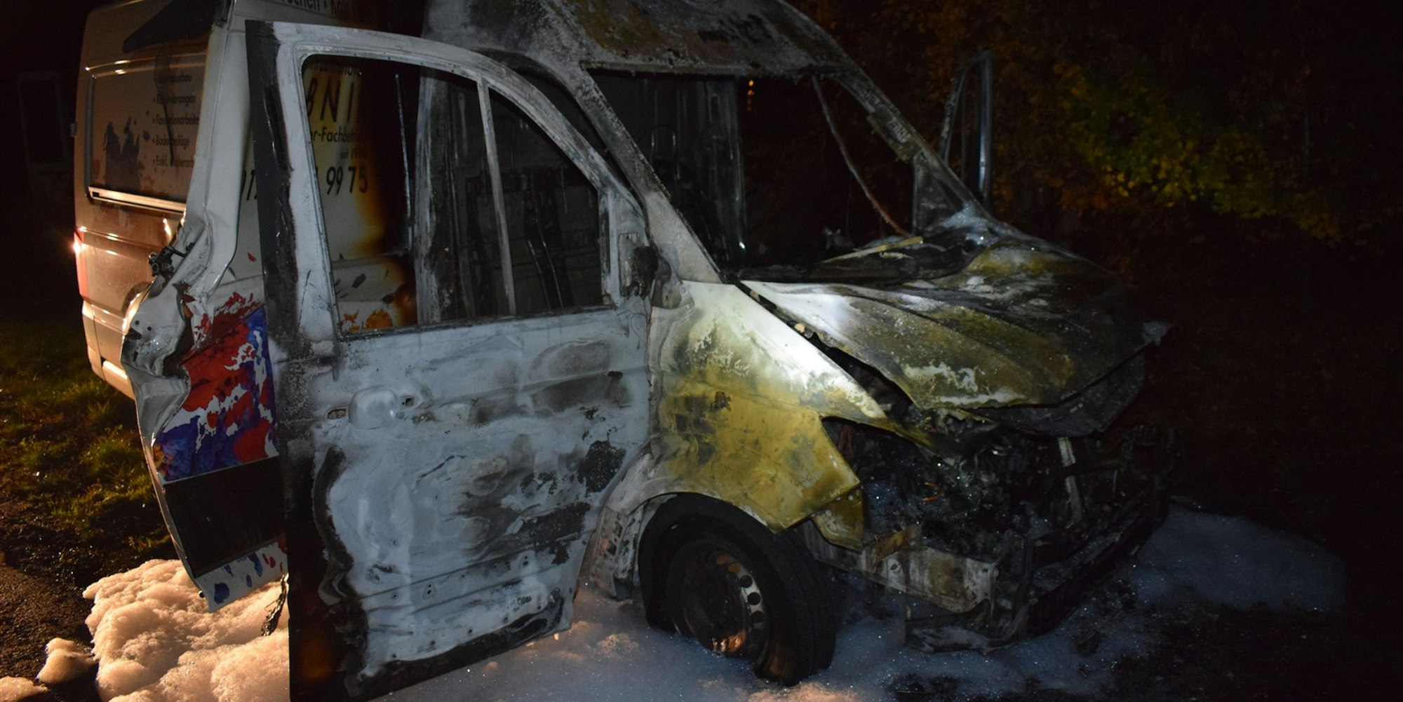 Ausgebrannter VW Crafter