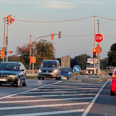 aaaa_Ampelkreuzung_Gymnich_1