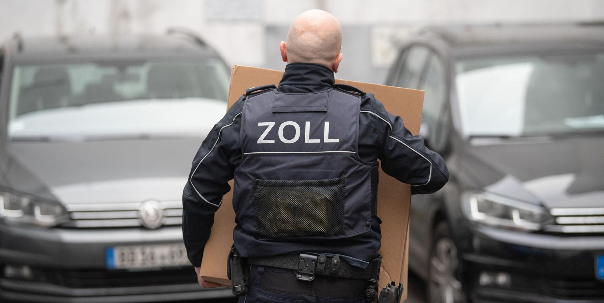 Zoll Symbolbild 180522