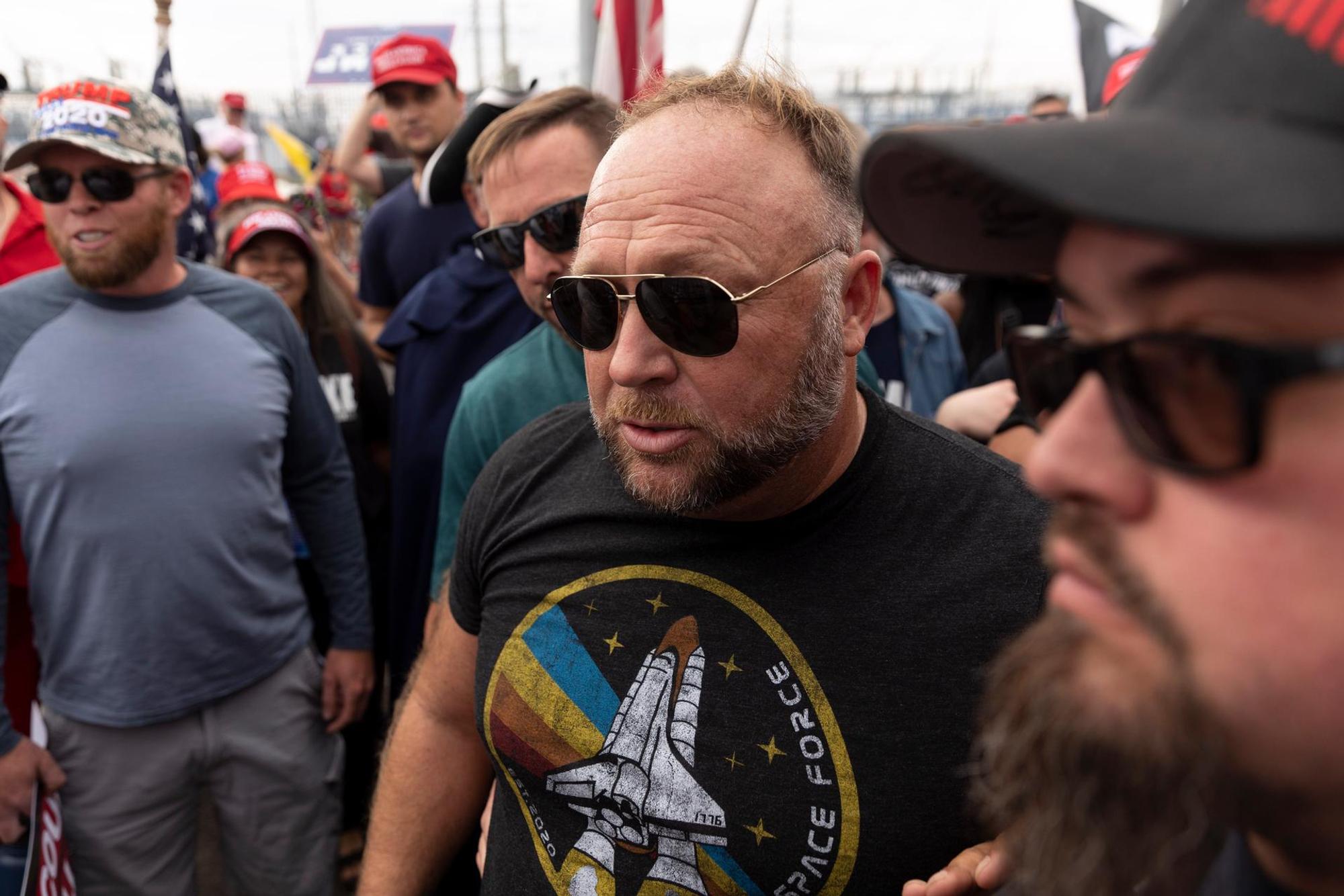 Alex Jones Demo 061120
