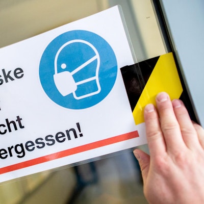 Maskenpflicht Smybol