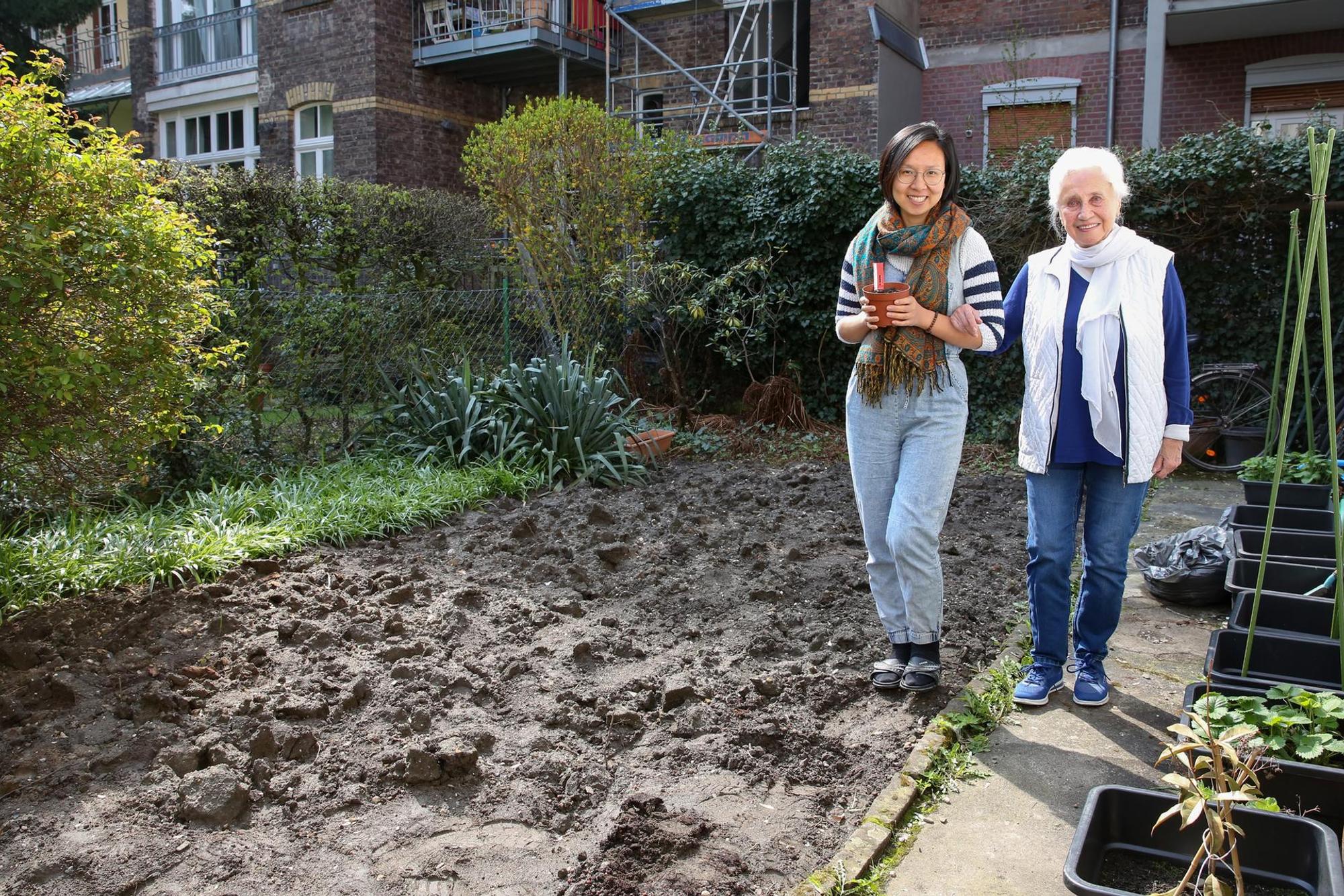 20210414-GOY-WGSeniorinStudentin-17