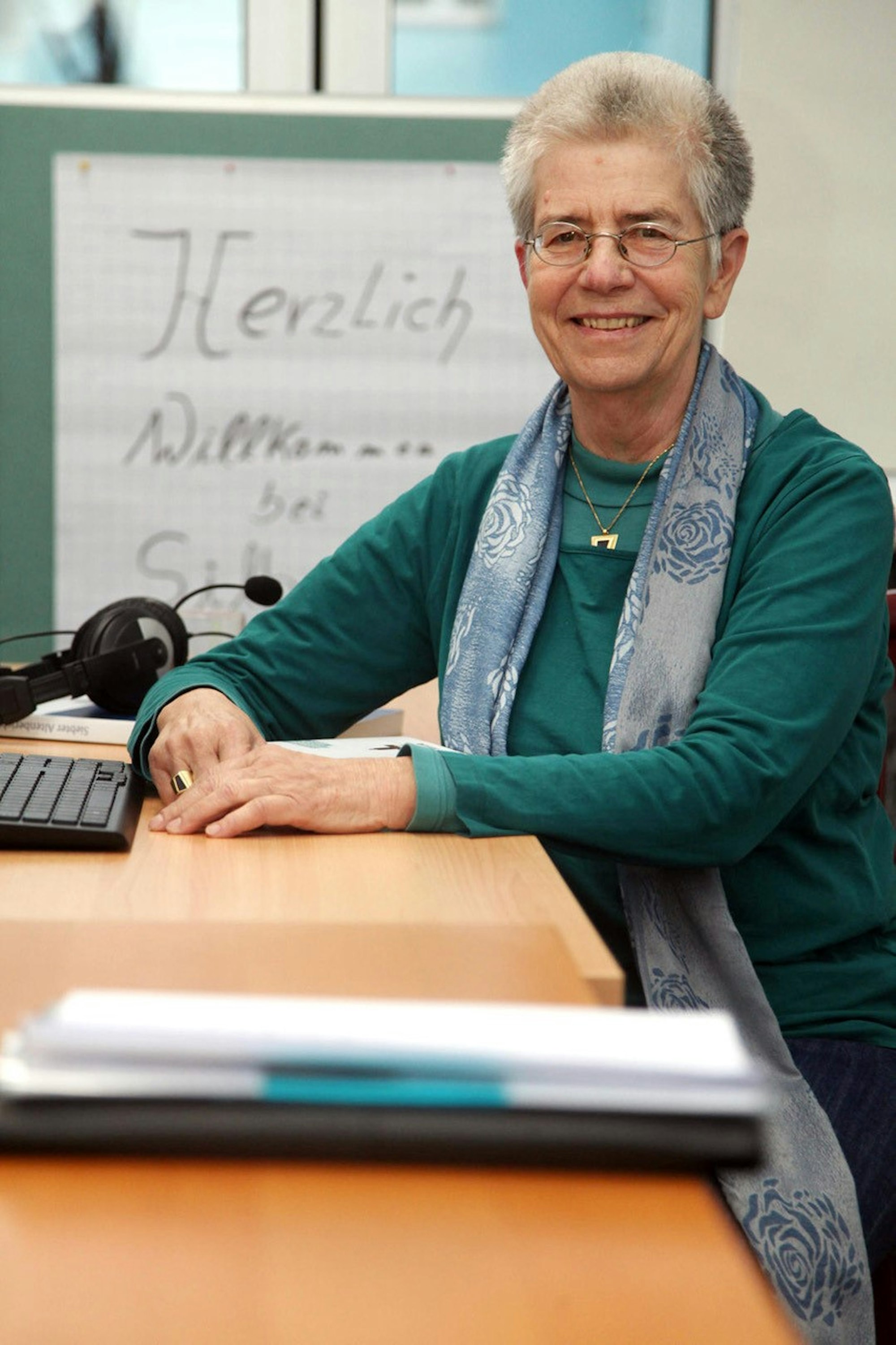 Elke Schilling vom Silbertelefon