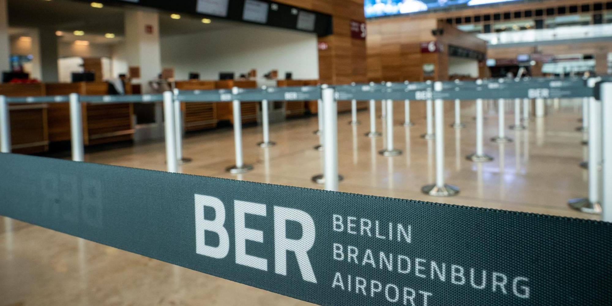 BER Flughafen Halle