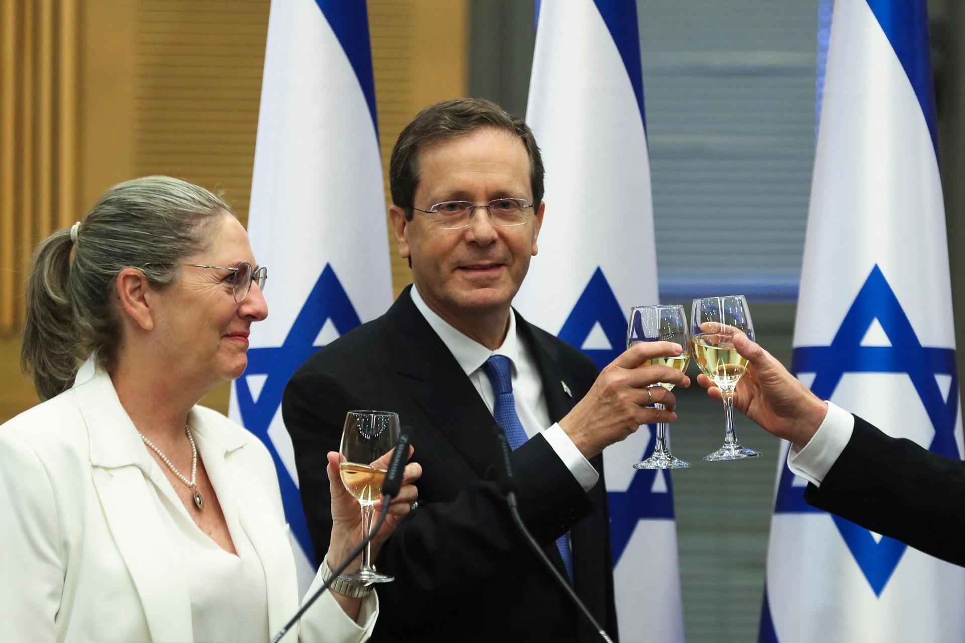 Izchak Herzog und Frau Michal (1)