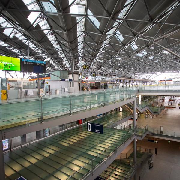 Flughafen Jahn Aufmacher