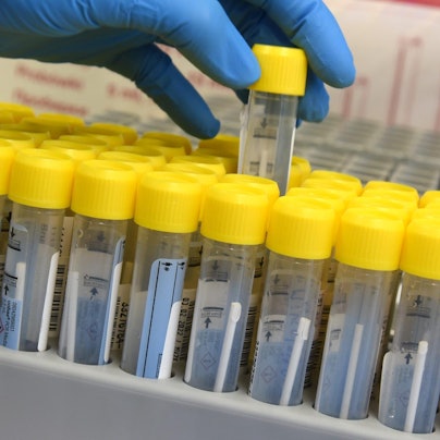 Corona Symbol DPA 200422