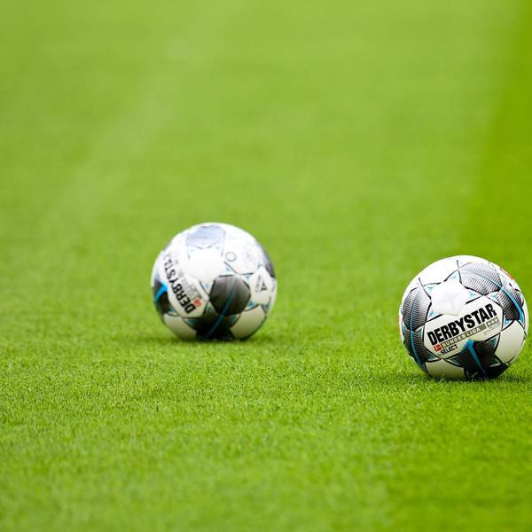 Ruhender Fußball