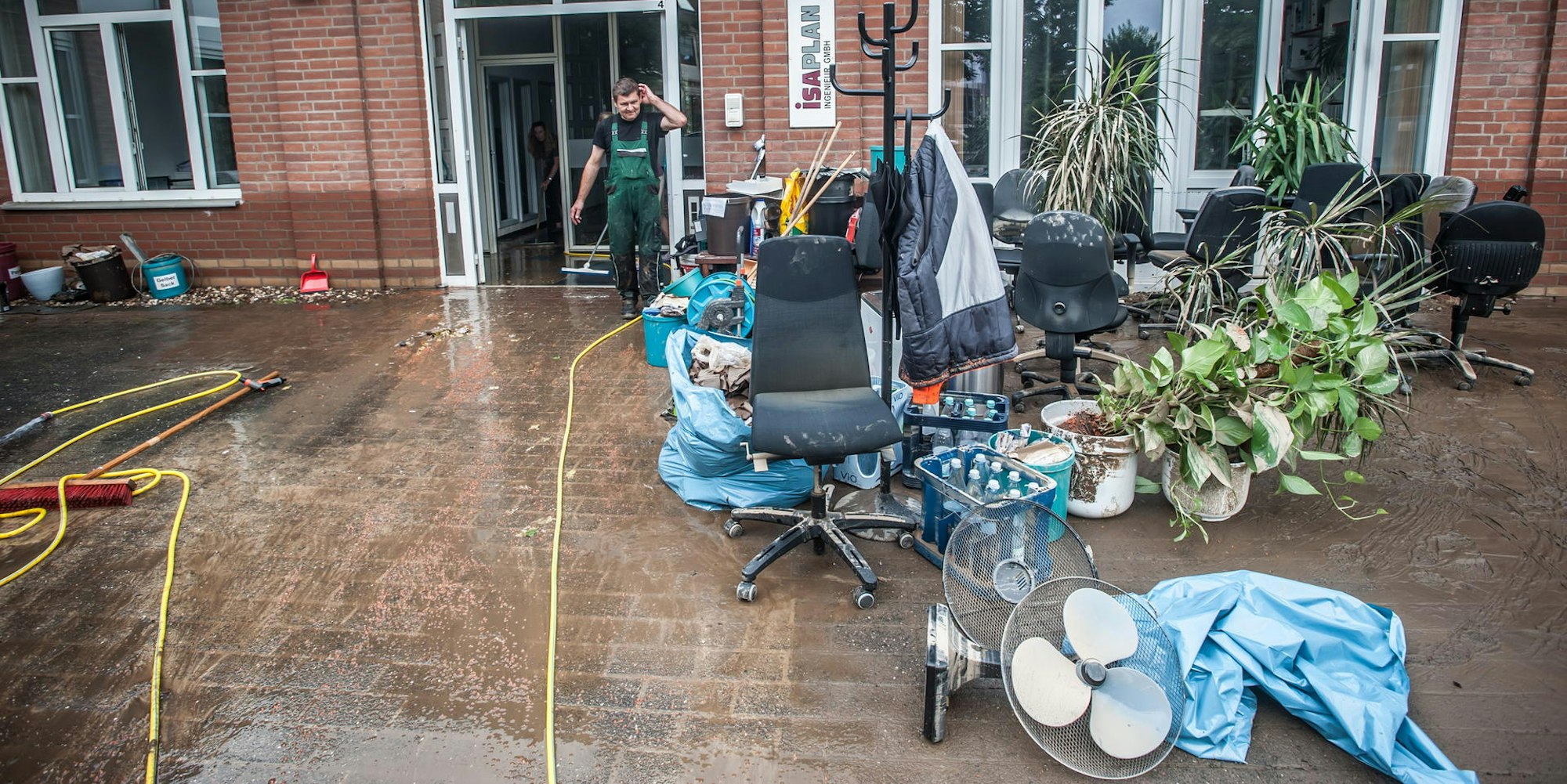 schusterinsel_hochwasser_opladen-_RLE_leverkusen07152021 (1)