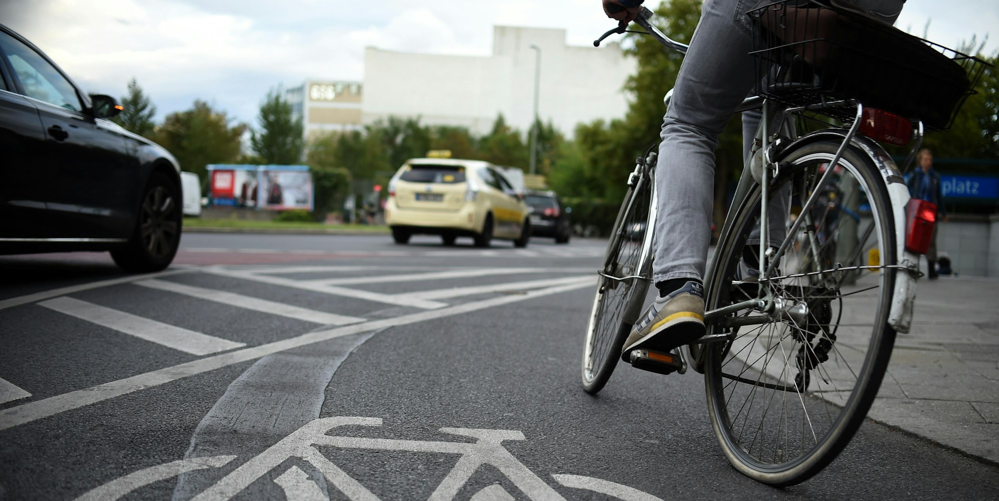 Symbolbild Unfall Radfahrer