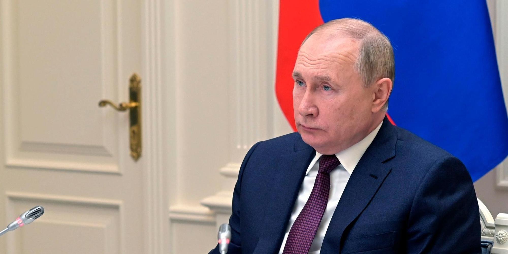 Putin am Schreibtisch
