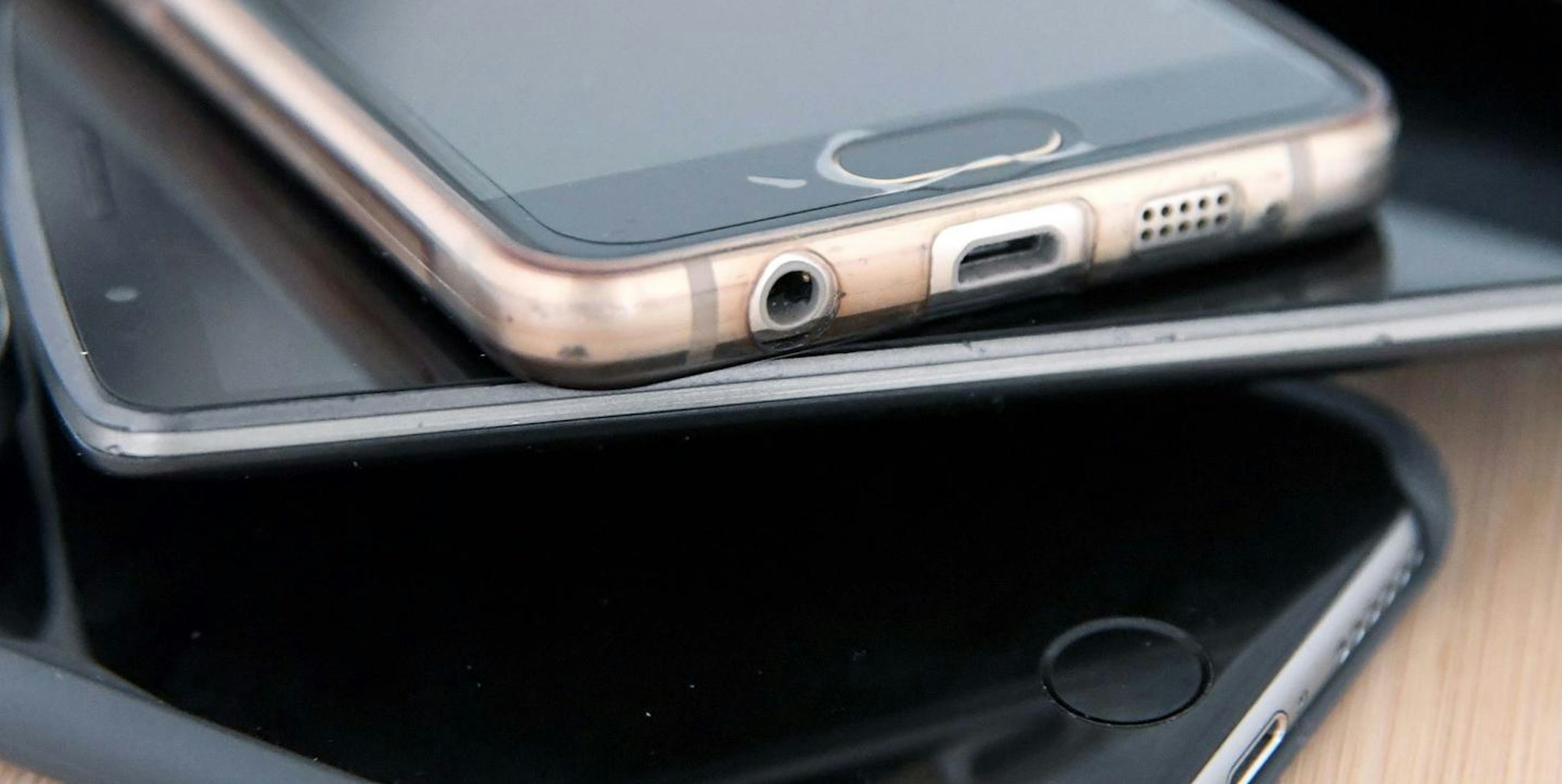 Alte_Smartphones_verkaufen