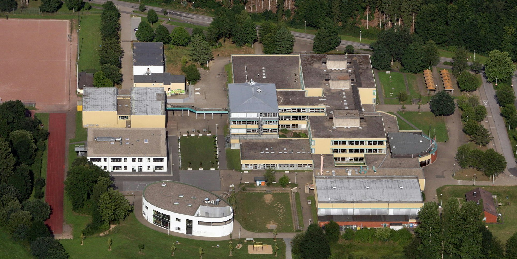 Ov_Schulzentrum_Cyriax