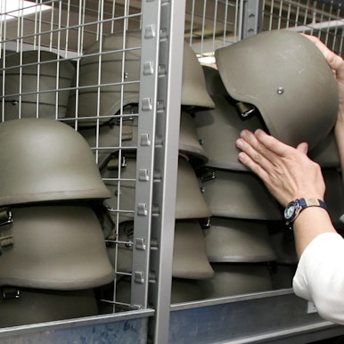 Helme Bundeswehr 260222