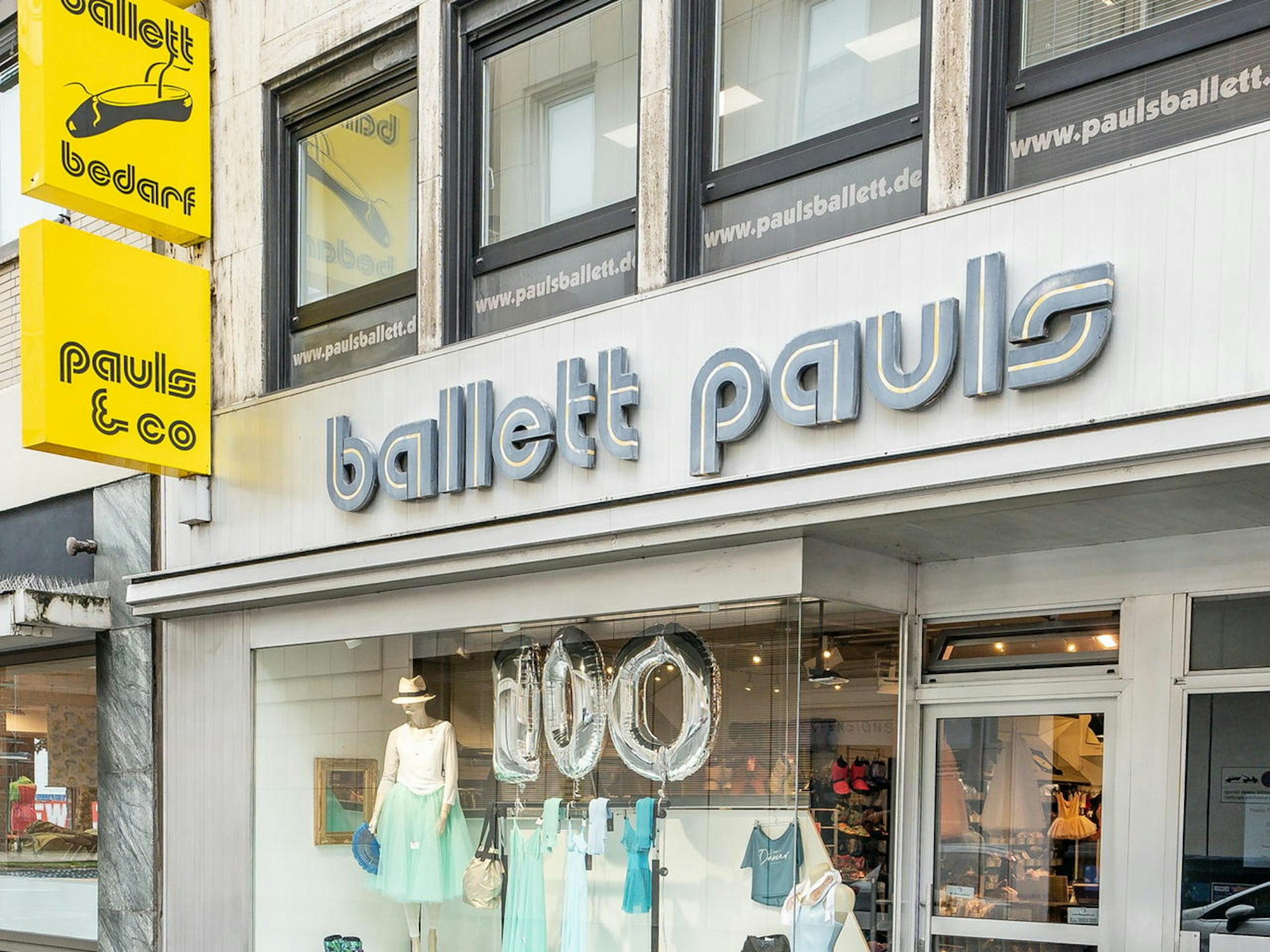Spitzenschuhe_Ballettladen
