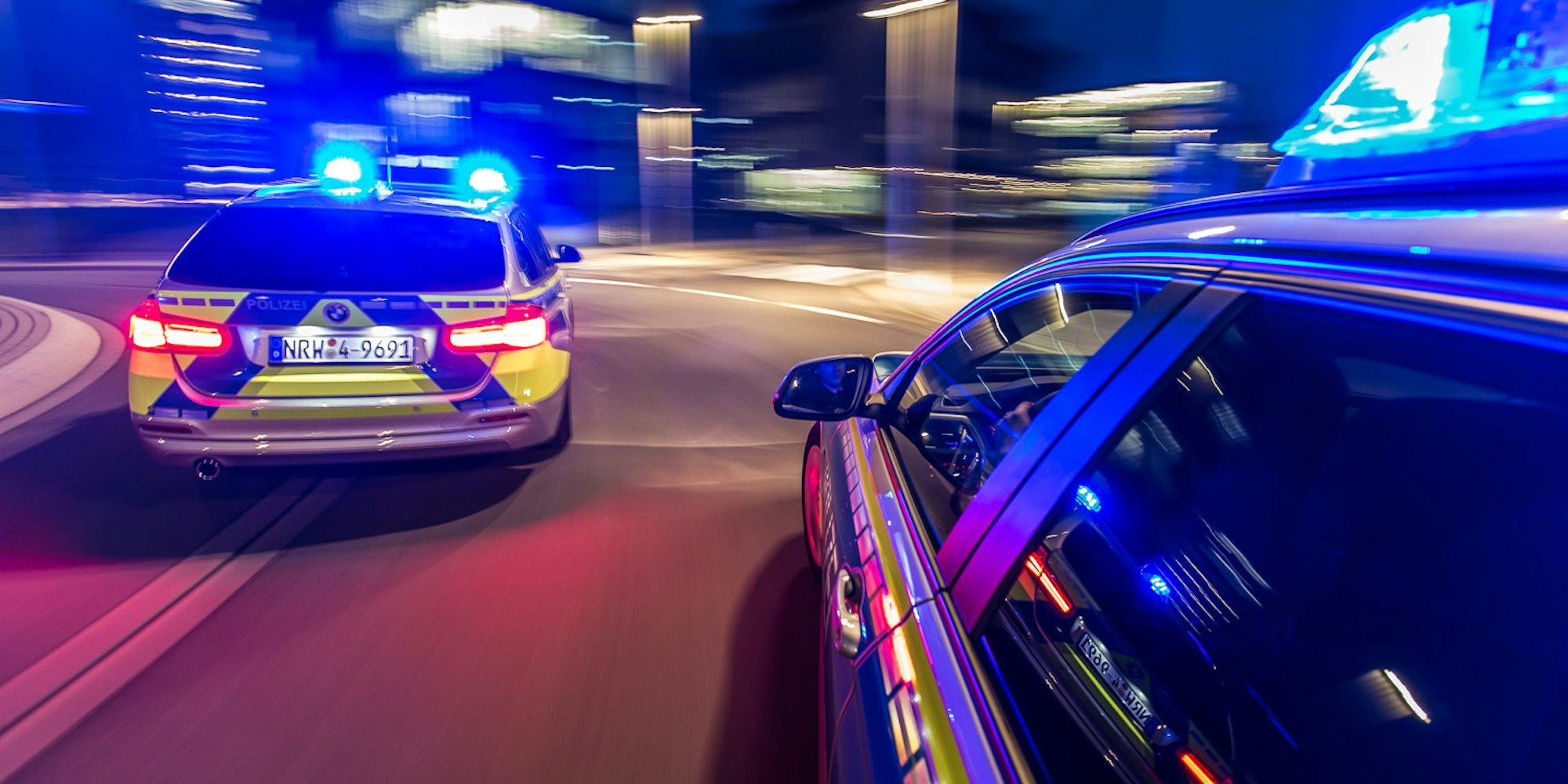 Funkstreifenwagen-Einsatzfahrt