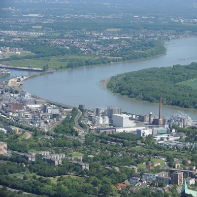 rhein-bei-wesseling