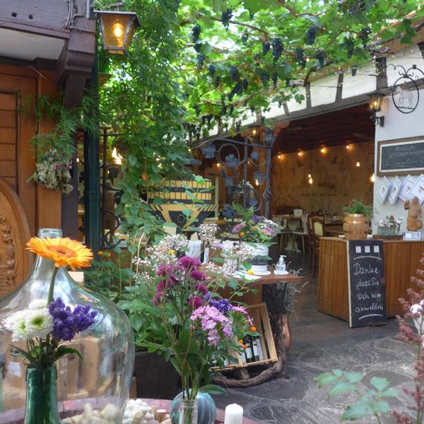 Lämmlein in Unkel Startbild (1)