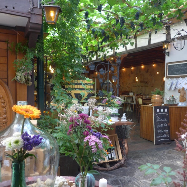 Lämmlein in Unkel Startbild (1)