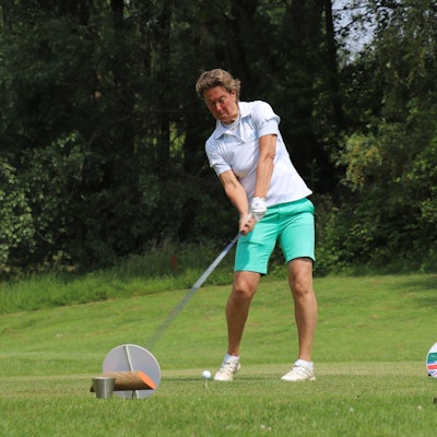 FDCA861A-5132-4D16-8D12-34A5A3DC6FFE