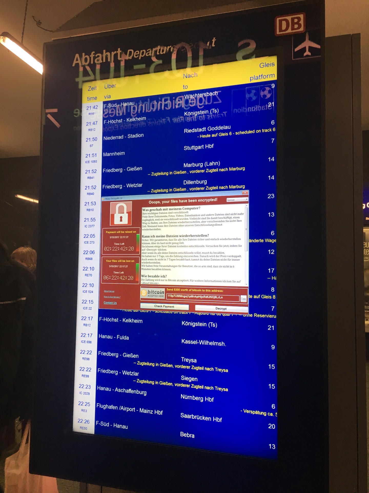 Cyber-Attacke Anzeigetafel