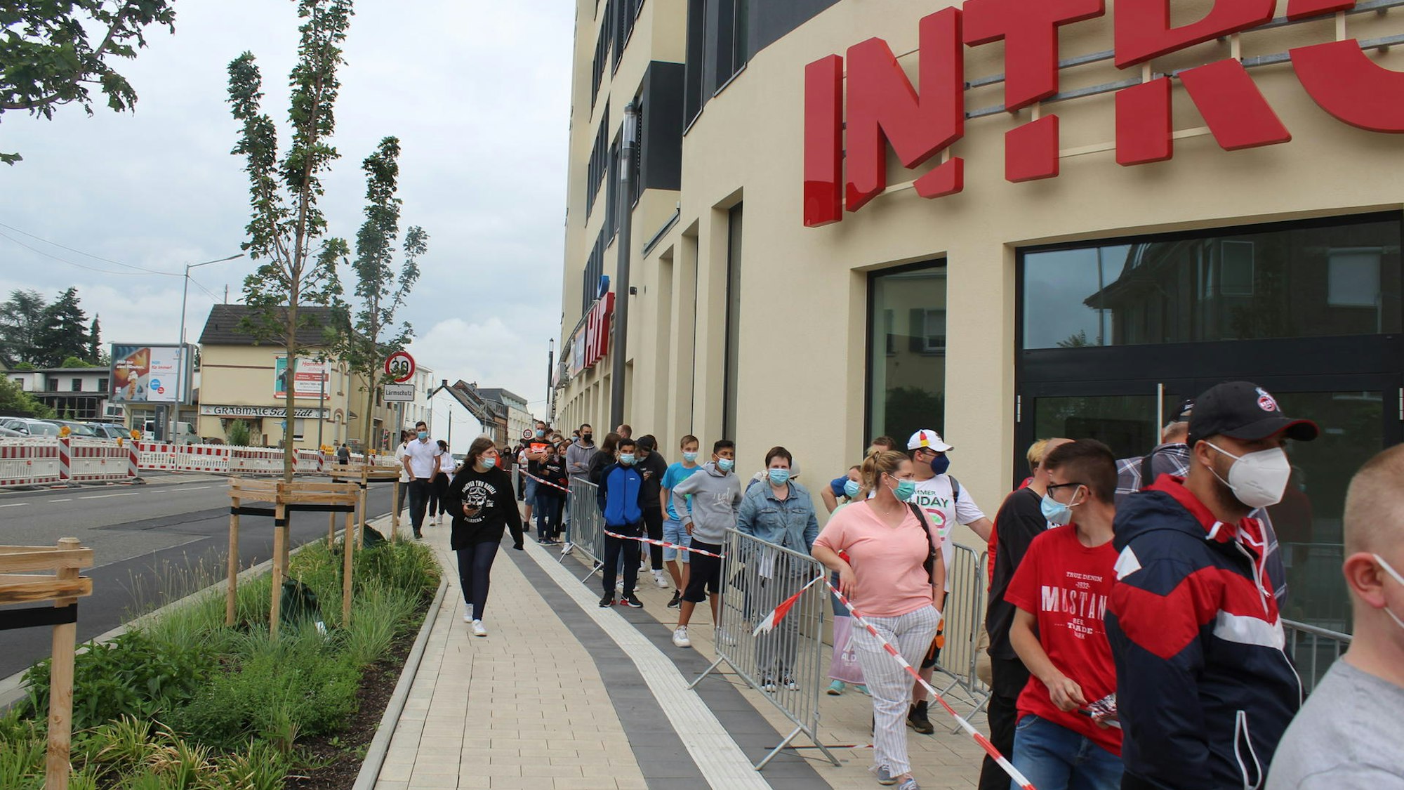 Bergheim_Podolski_Mangal_Doener_(42)