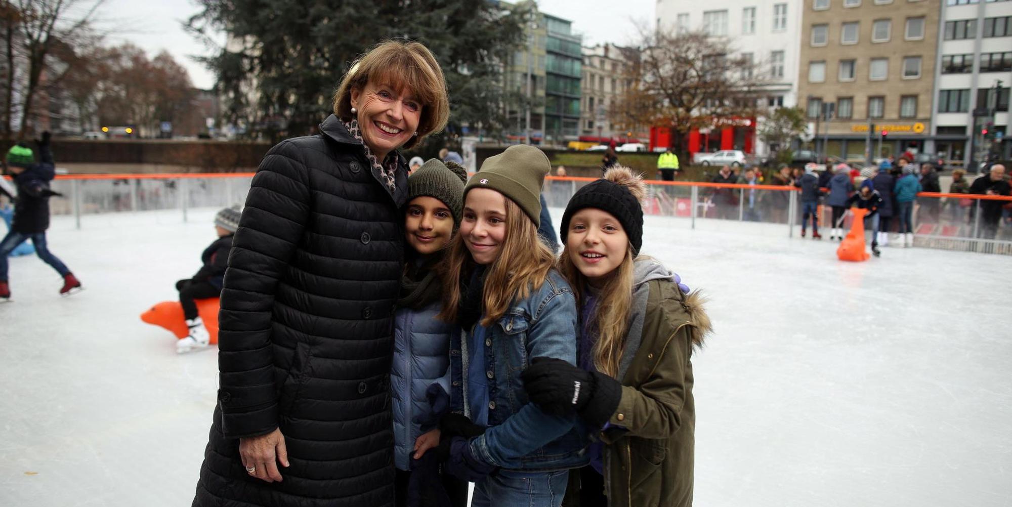nab20181126_Eisbahn_Ebertplatz_07