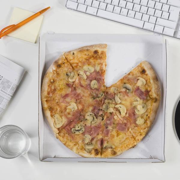 Pizza am Schreibtisch