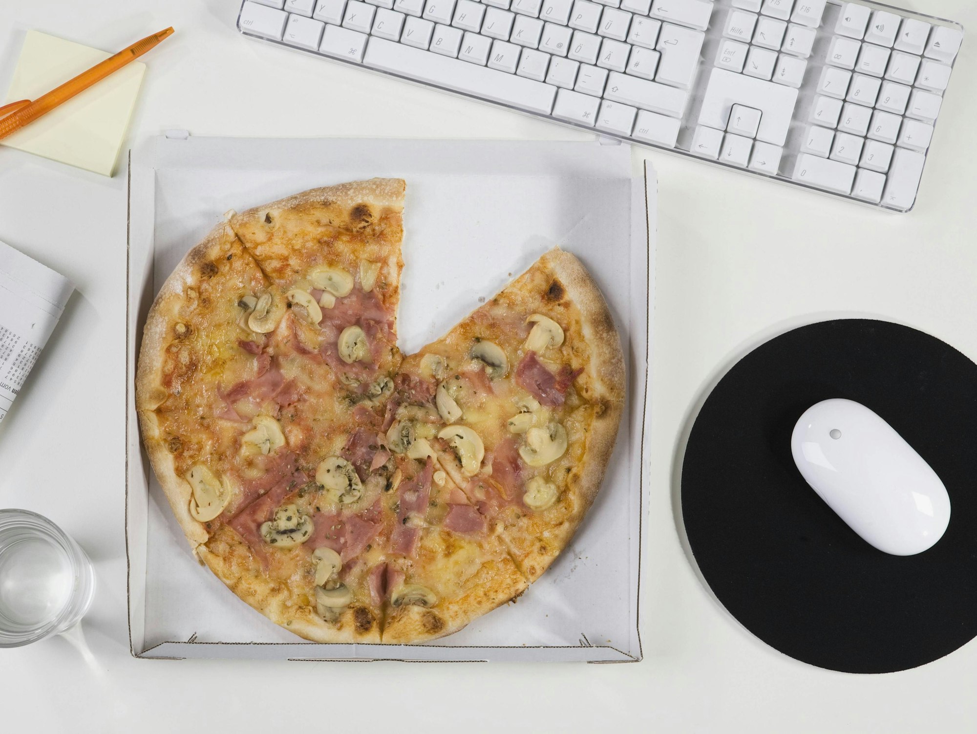 Pizza am Schreibtisch