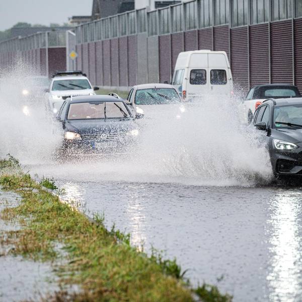Wetterbild mit Autos