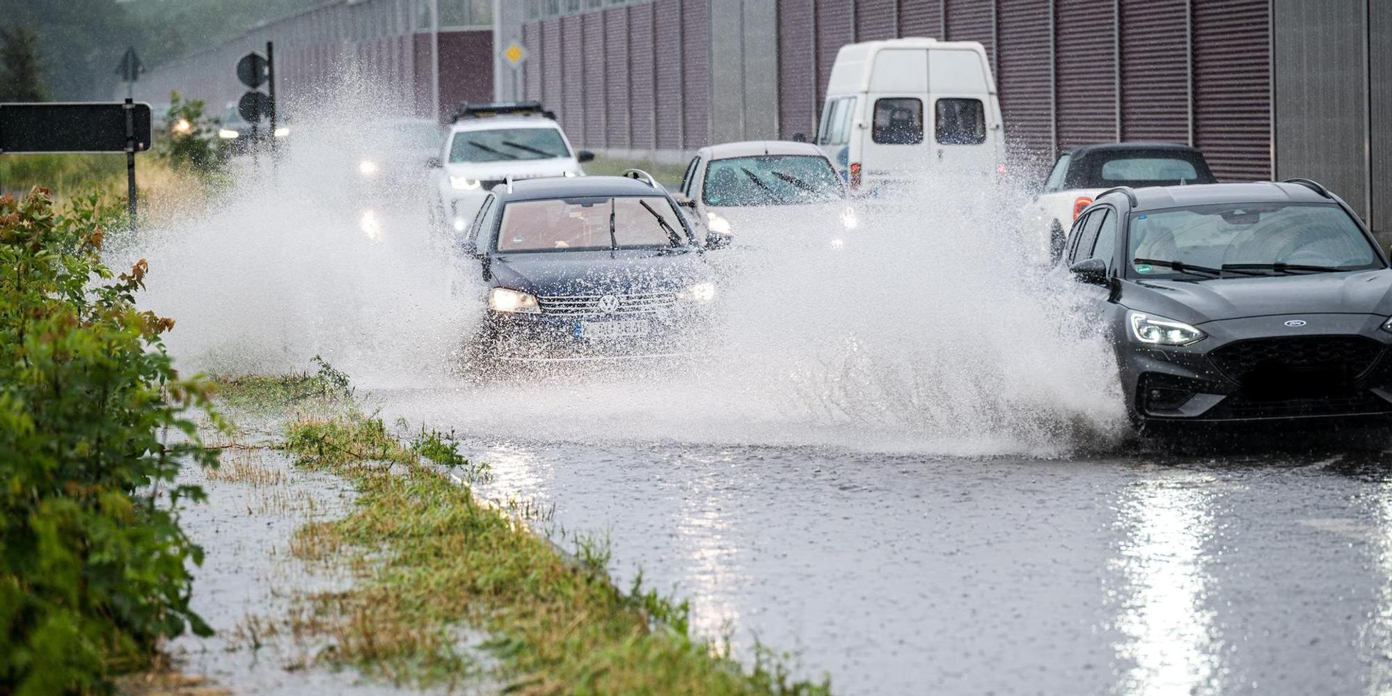 Wetterbild mit Autos