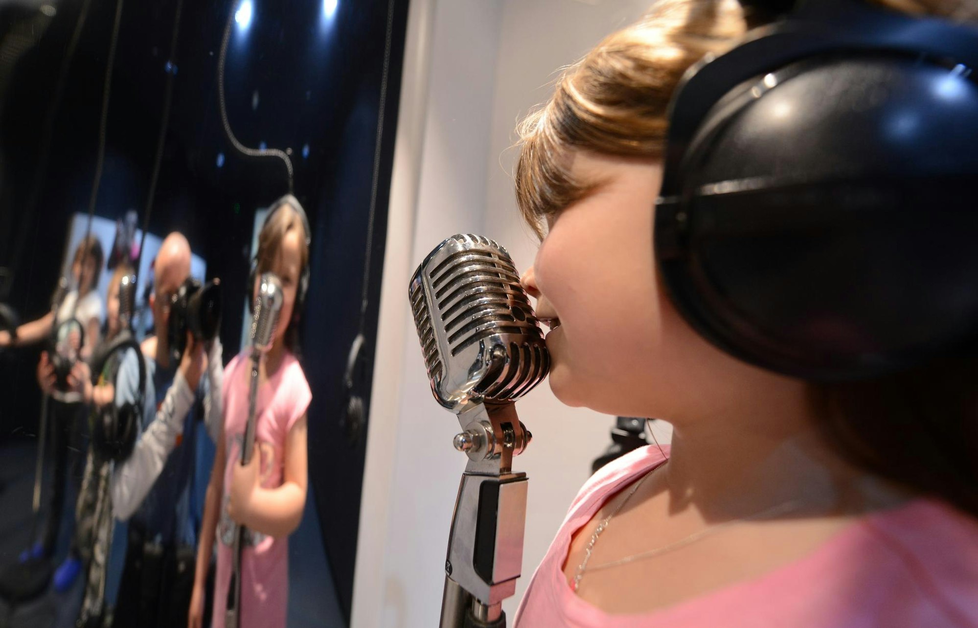 Singendes Kind Mikrofon